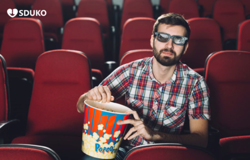 What Makes a Movie Truly Worth Watching? A Guide to Better Movie Choices